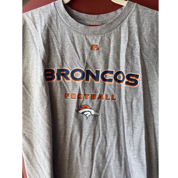 Broncos NFL Men’s Tank Top - Picture 2 of 7